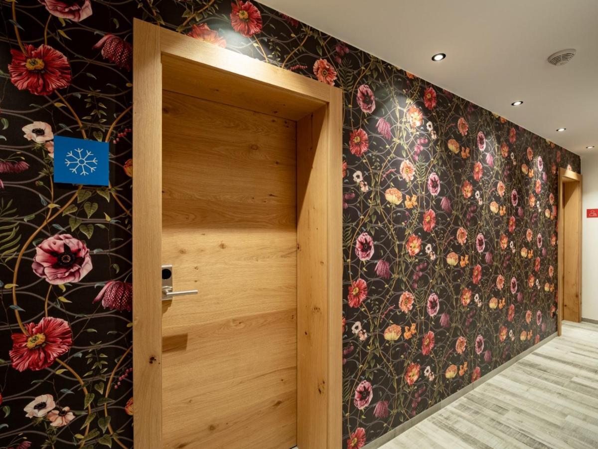 Alma Appartements ไมย์อาโฮเฟิน ภายนอก รูปภาพ